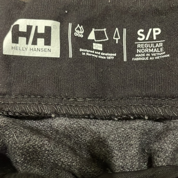 Helly Hansen crop pants - Picture 2 of 3